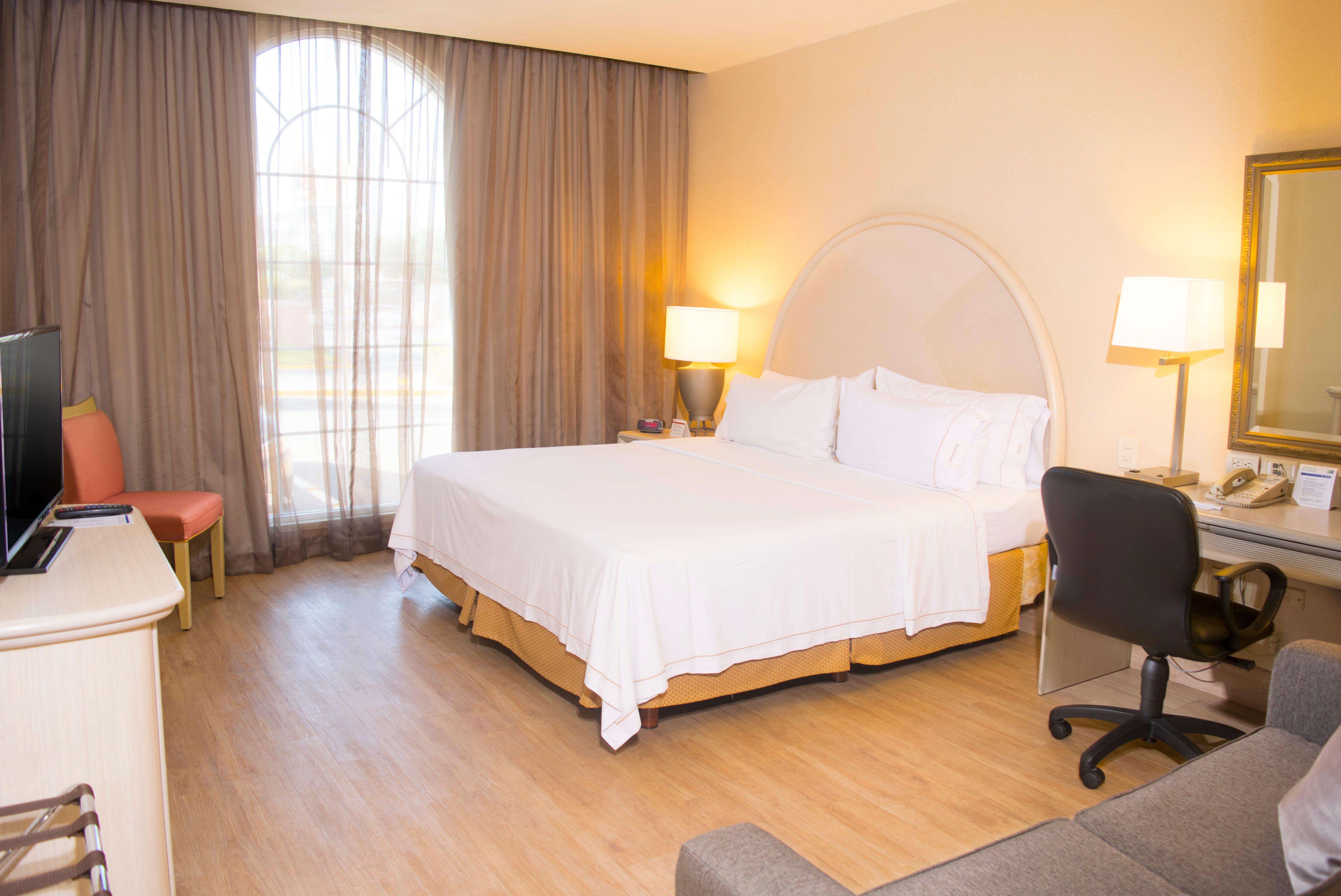 Holiday Inn Express Monterrey Galerias-San Jeronimo By Ihg מראה חיצוני תמונה