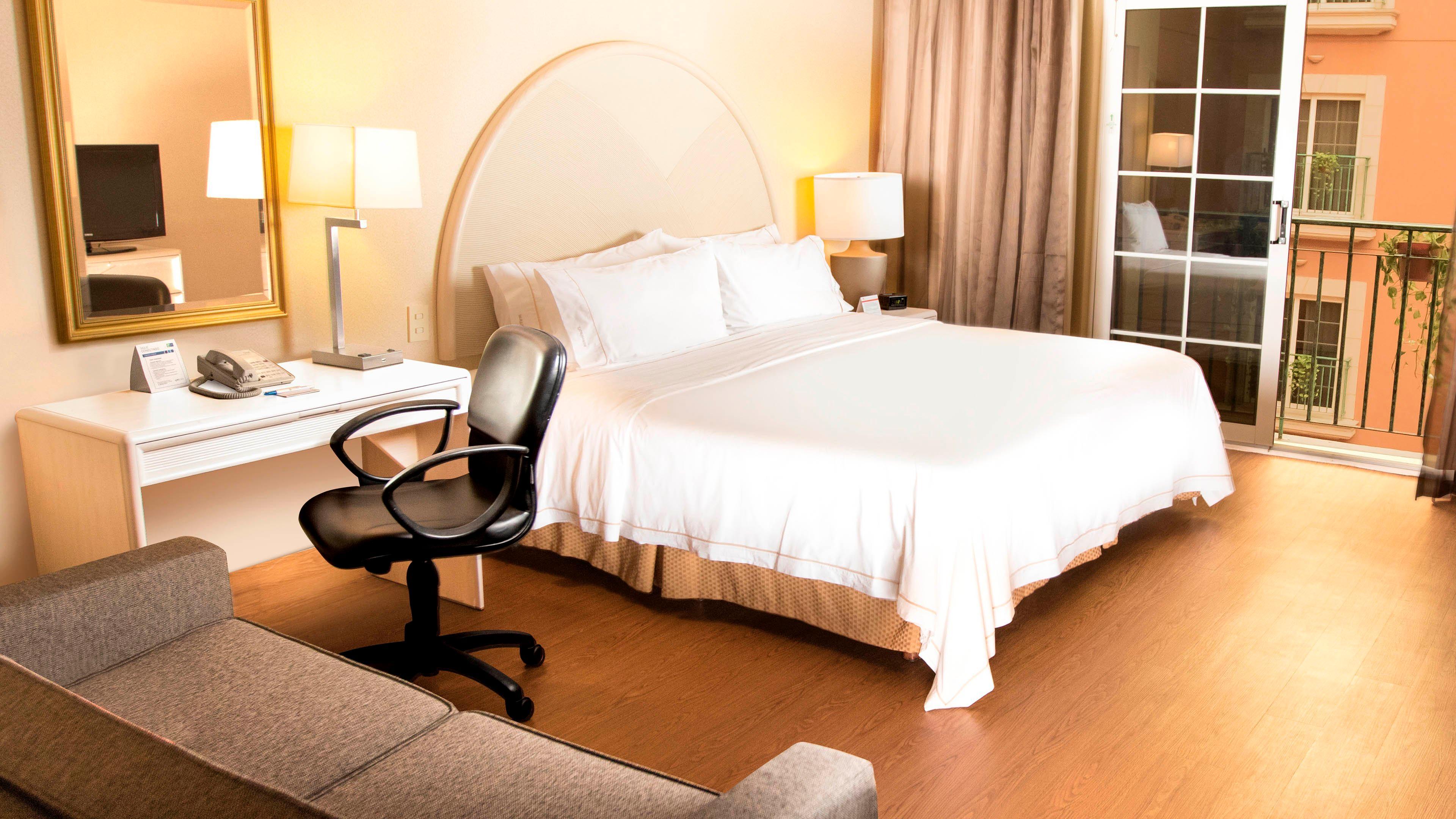 Holiday Inn Express Monterrey Galerias-San Jeronimo By Ihg מראה חיצוני תמונה