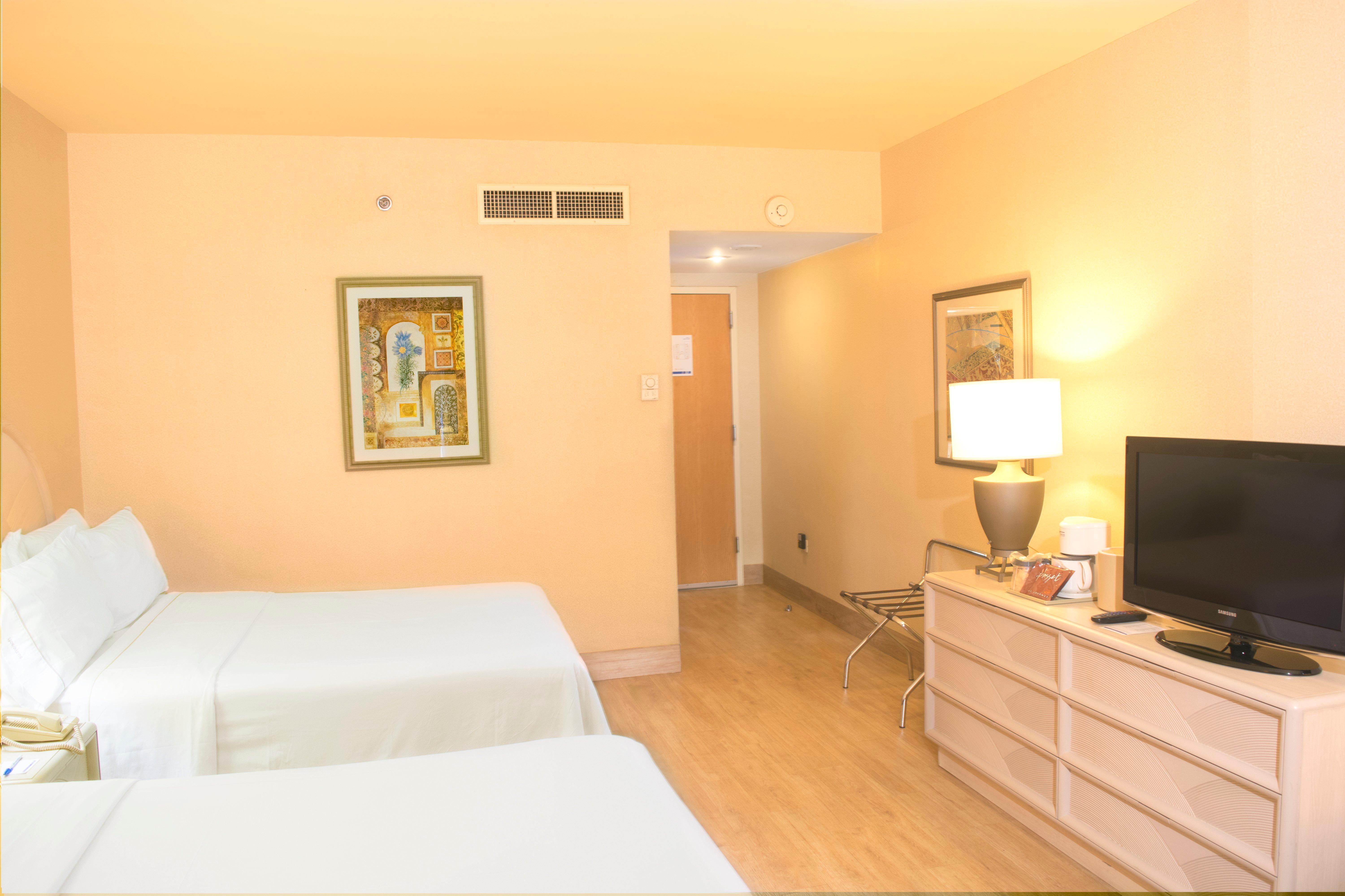 Holiday Inn Express Monterrey Galerias-San Jeronimo By Ihg מראה חיצוני תמונה