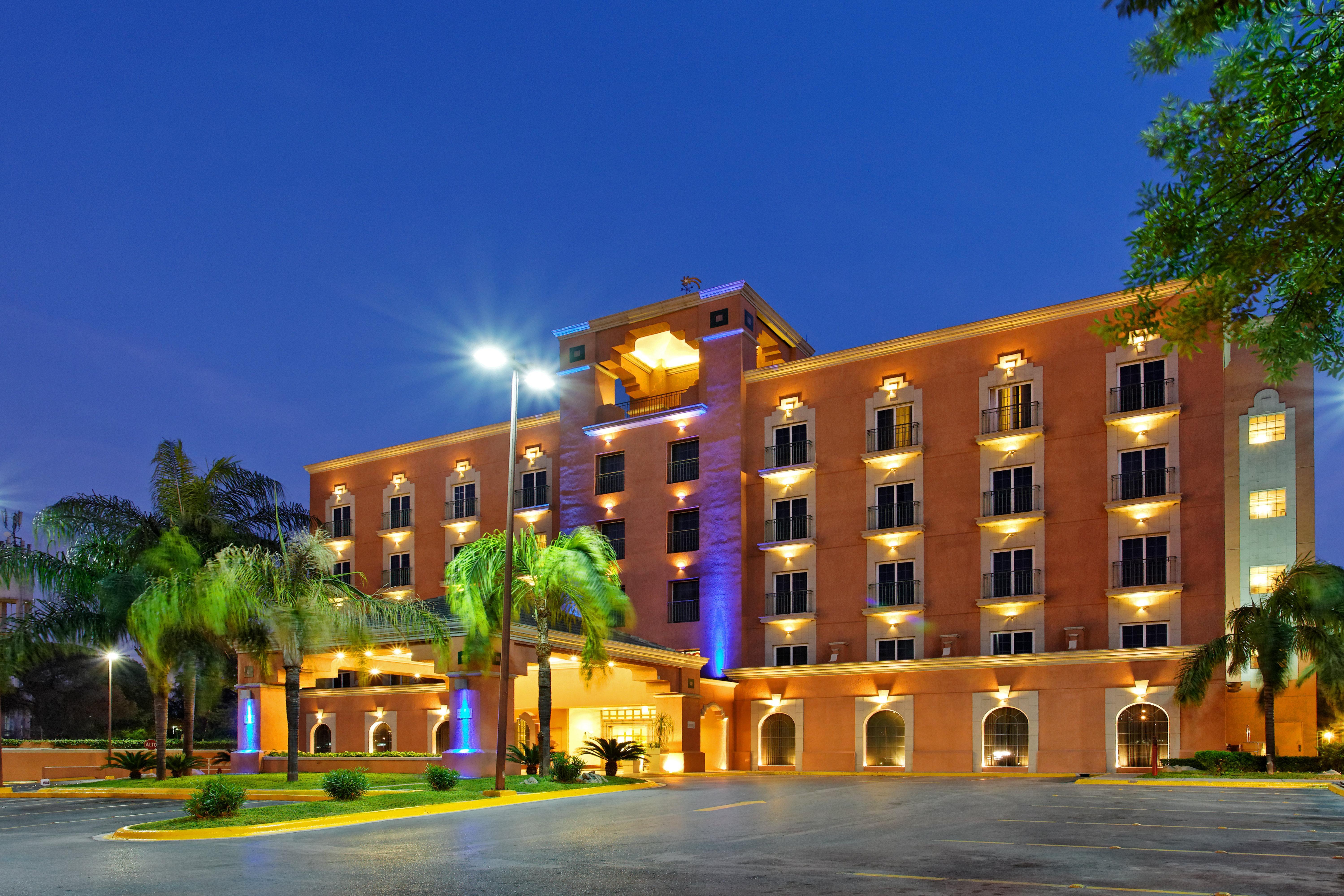 Holiday Inn Express Monterrey Galerias-San Jeronimo By Ihg מראה חיצוני תמונה