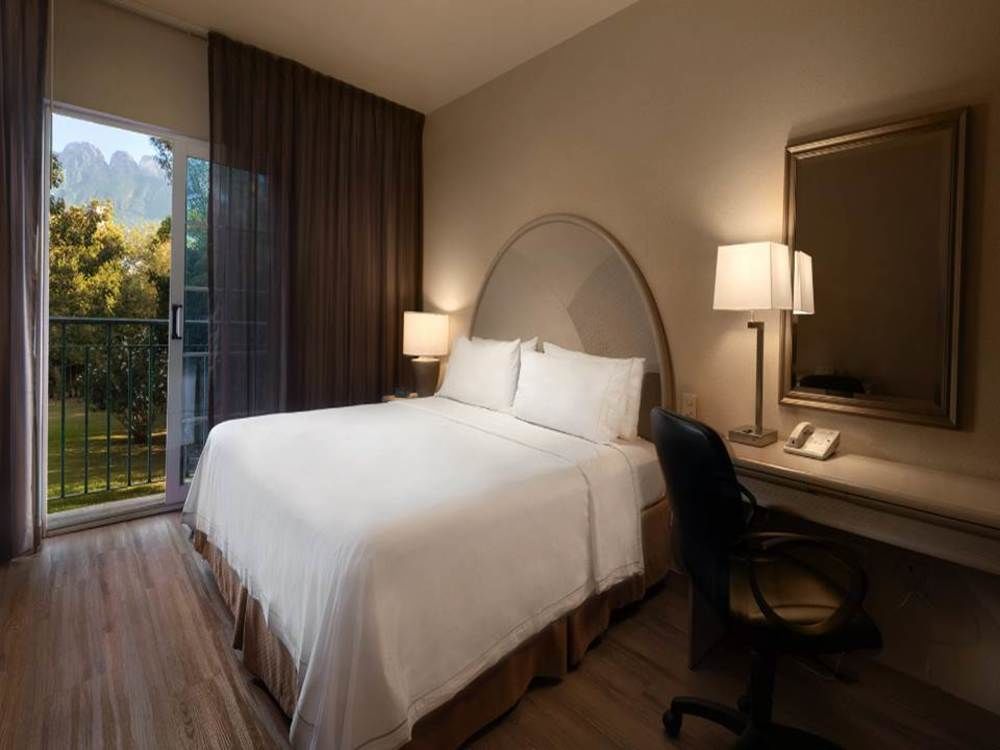 Holiday Inn Express Monterrey Galerias-San Jeronimo By Ihg מראה חיצוני תמונה